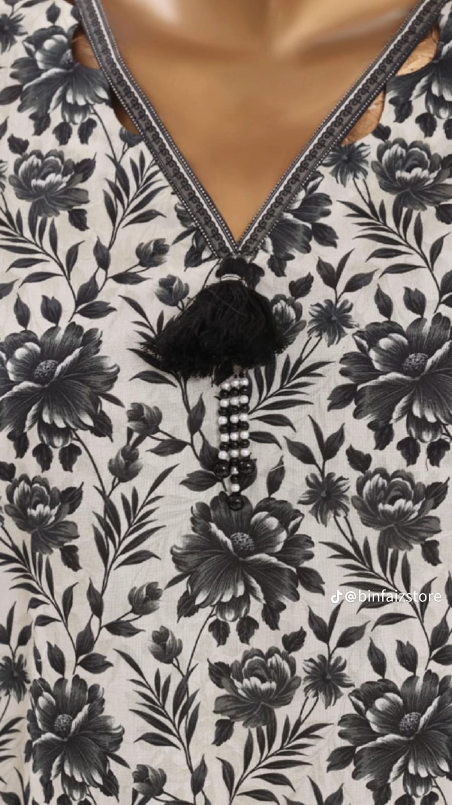 Noir Blossom Premium Stitched 3 Piece Suit with Farshi Shalwar – Elegant Floral Printed Shirt & Luxury Printed Dupatta