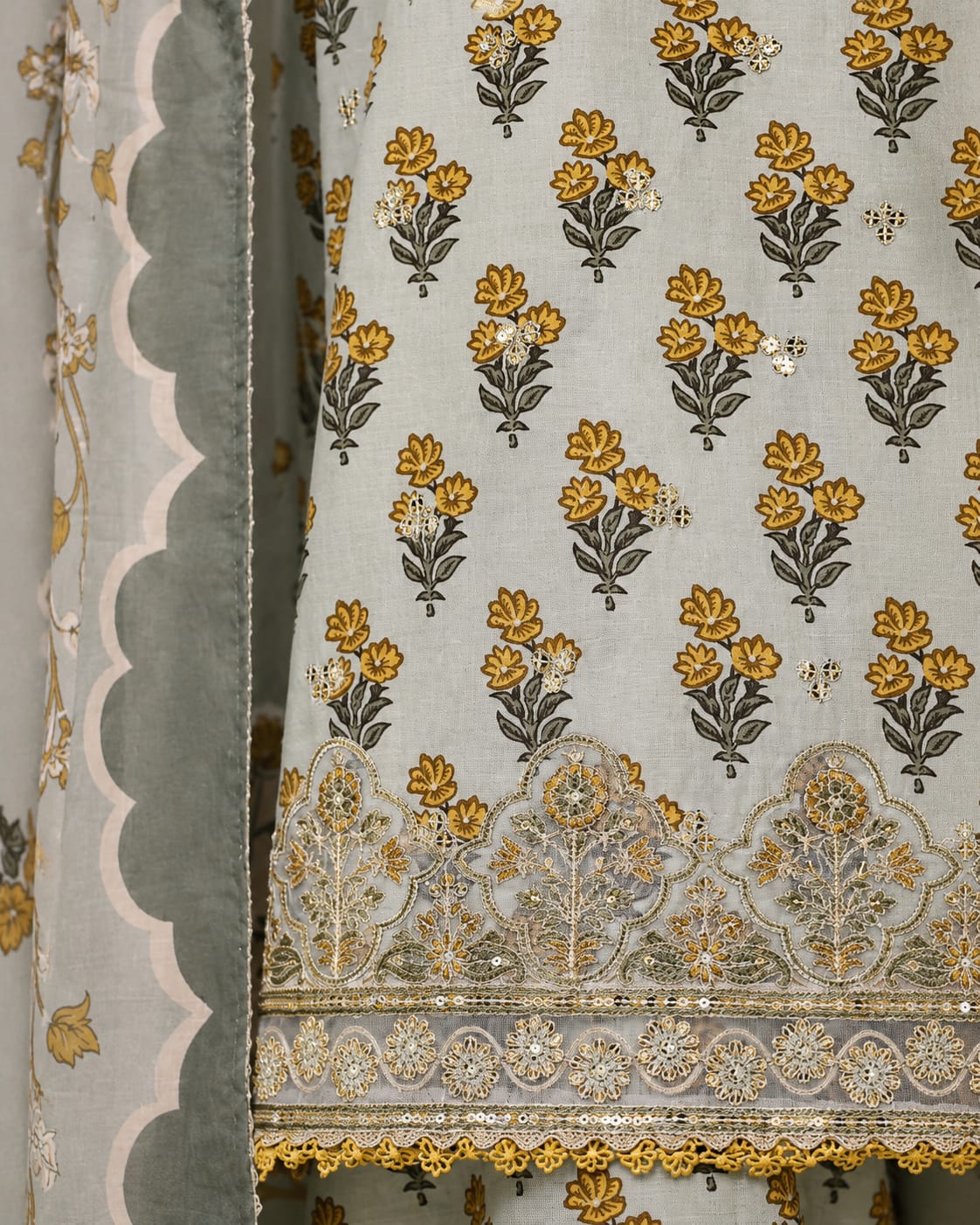 SADABAHAR Premium Embroidered 3 Piece Suit