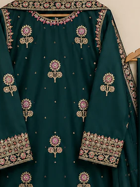 Elegant Emerald Green 3-Piece Embroidered Suit,